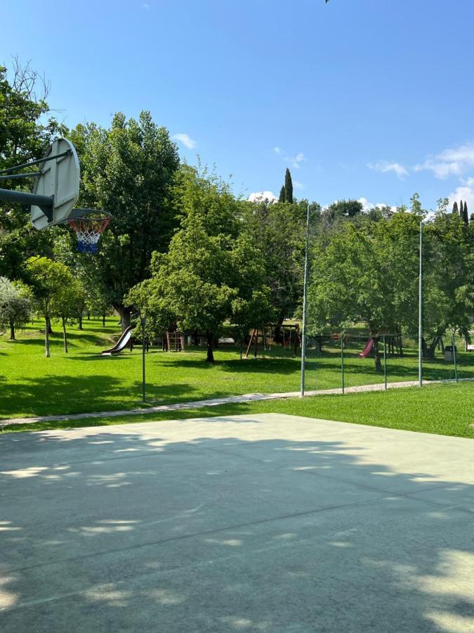Homely Manerba Manerba del Garda Eksteriør billede